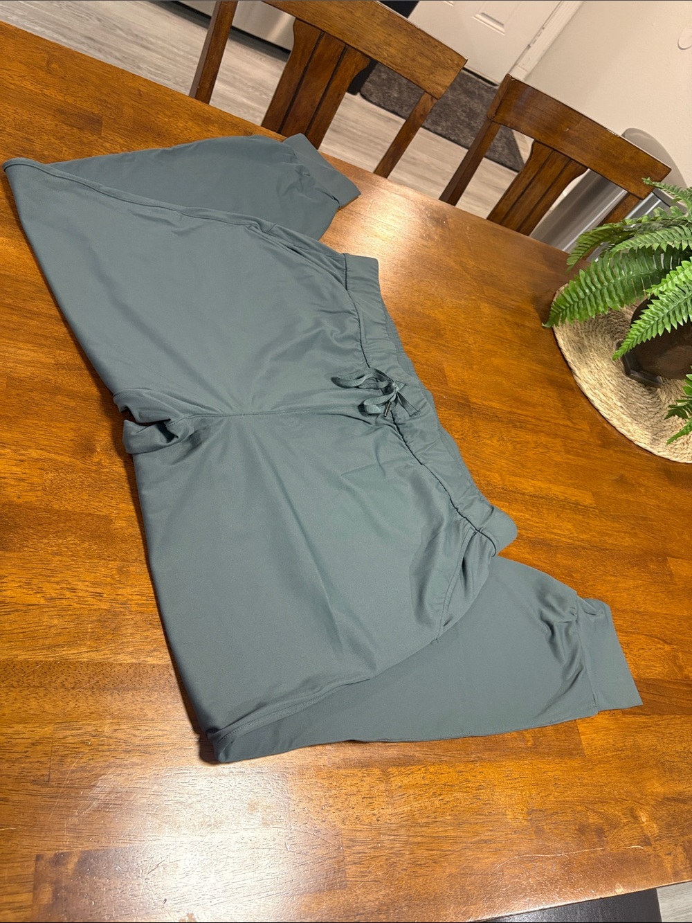 Sage Collective XL Slate-Green Active Leggings